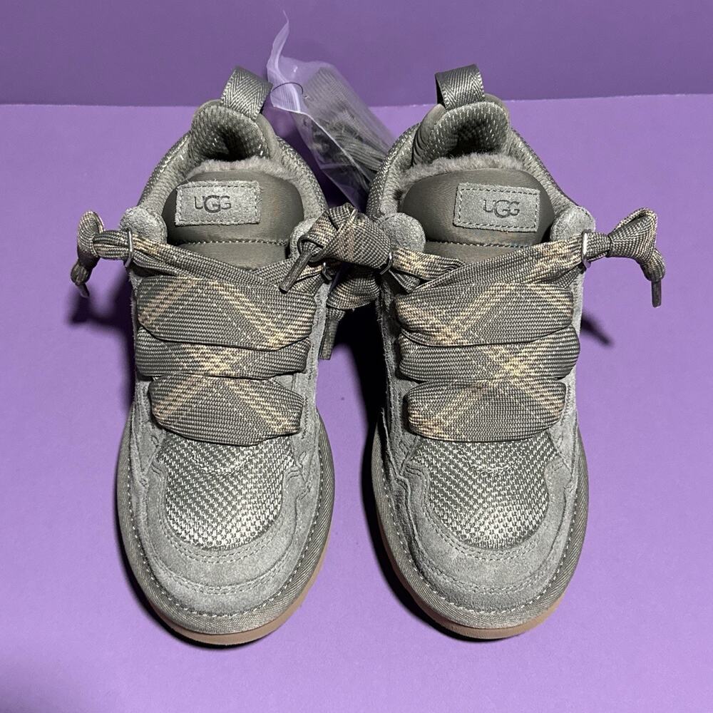 UGG® LOWMEL Sneaker Women MOSS GREEN Size Women’s 8 RARE - Picture 4 of 8